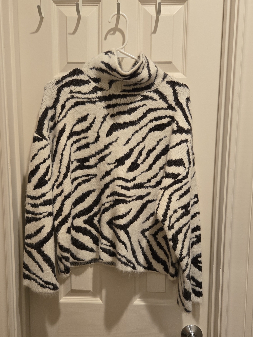 H&M Black & White Zebra Print Turtleneck Sweater